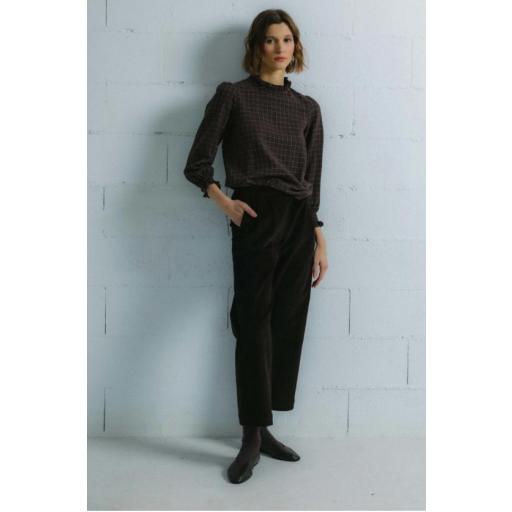 PANTALÓN MILLET PANA CHOCOLATE  [1]