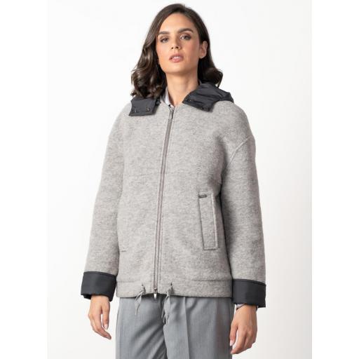 CHAQUETÓN COMBINADO EN LANA COCIDA Y NYLON CON CAPUCHA DESMONTABLE  [0]