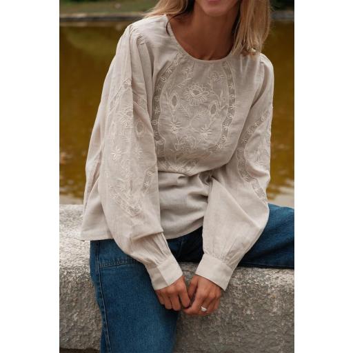 BLUSA BORDADO ROMÁNTICO  [1]
