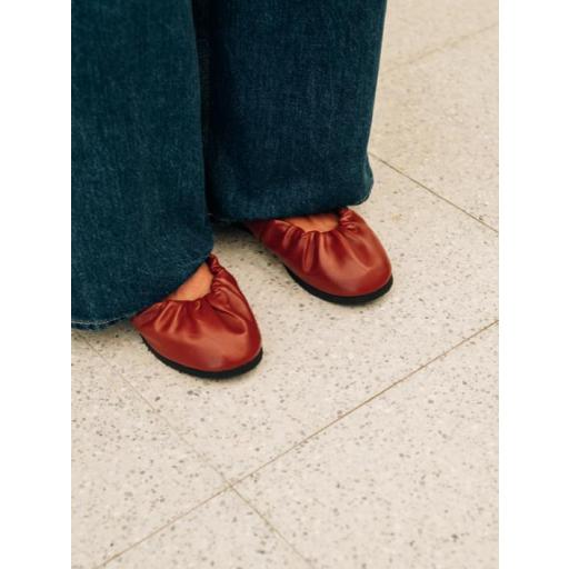 BEC MARRÓN ROJO  [0]