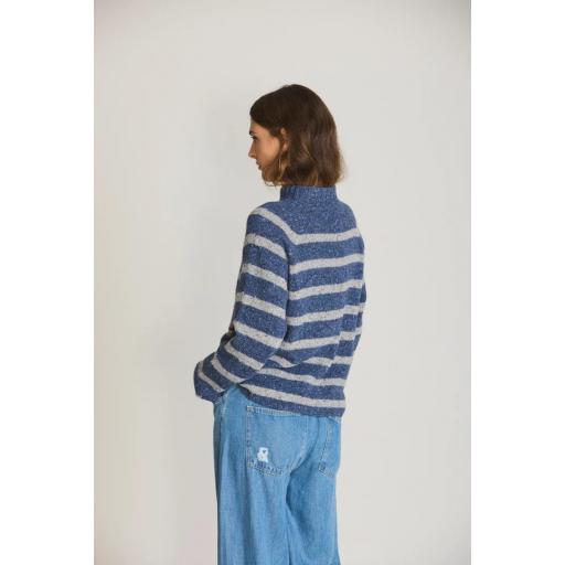 JERSER A RAYAS CONTRASTE  [3]