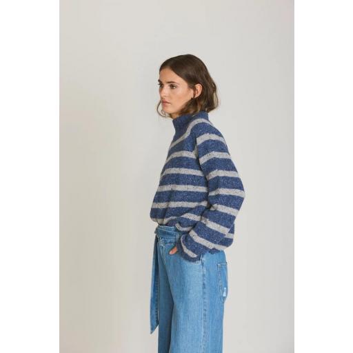 JERSER A RAYAS CONTRASTE  [2]