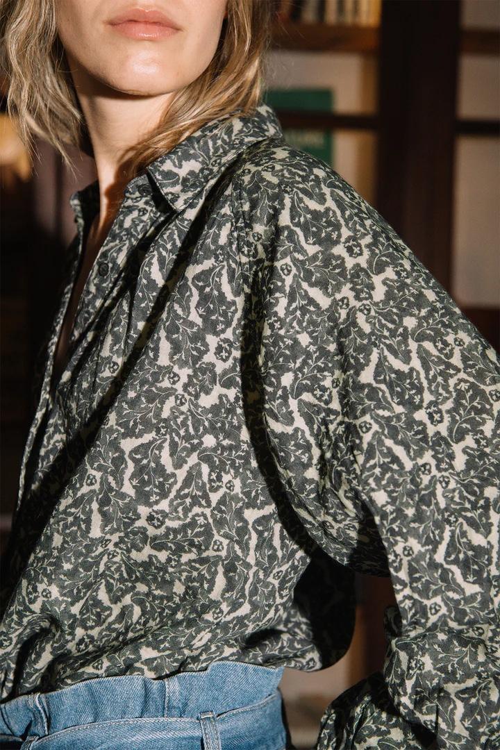 CAMISA MOTIVOS BOTÁNICOS