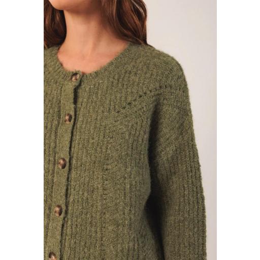 CHAQUETA DETALLES DESAGUJADOS  [0]