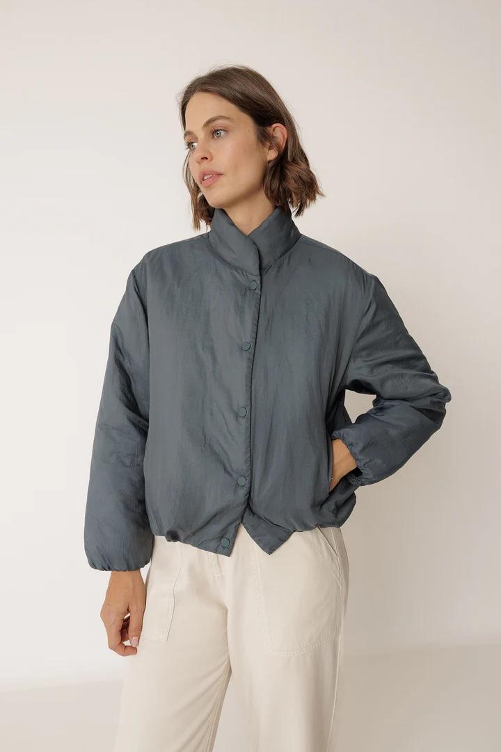 ABRIGO a ACOLCHADO SNAP