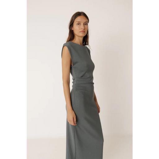 VESTIDO AJUSTADO PLIEGUES