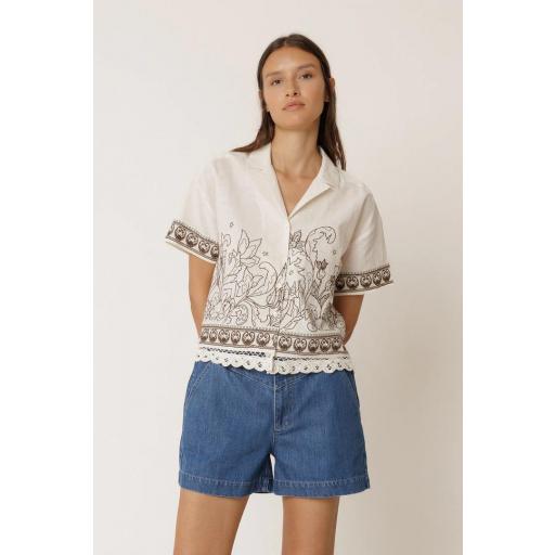 CAMISA BORDADO CONTRASTE  [2]