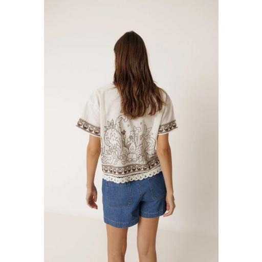 CAMISA BORDADO CONTRASTE  [3]