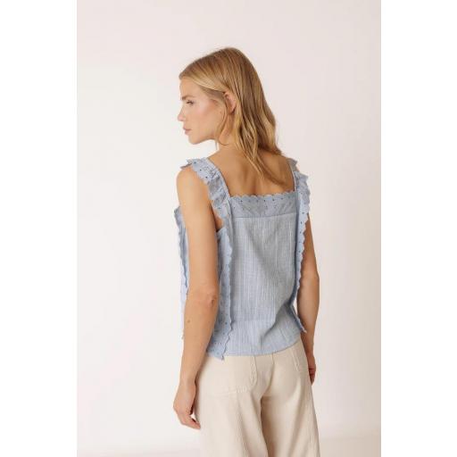 TOP TIRANTE PUNTILLAS  [3]