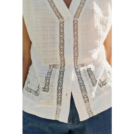 CAMISA PUNTILLAS INSERTADAS  [1]