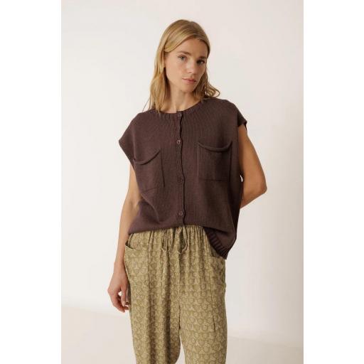 CHALECO BOX BOLSILLOS 