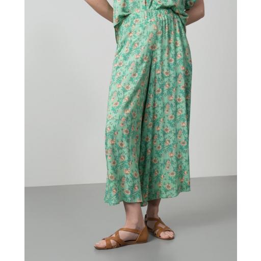 PANTALÓN FLORAL VISCOSA  [2]