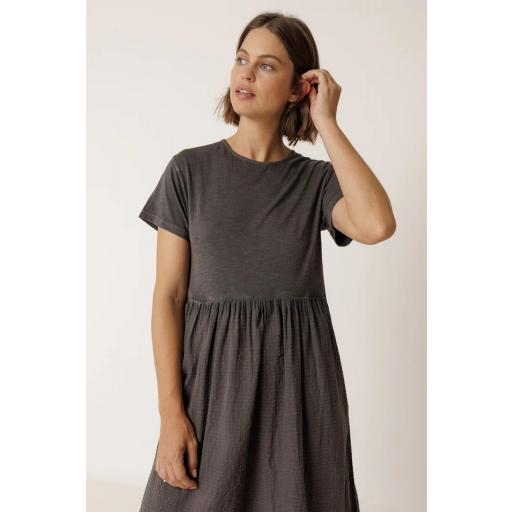 VESTIDO MIDI COMBINADO 