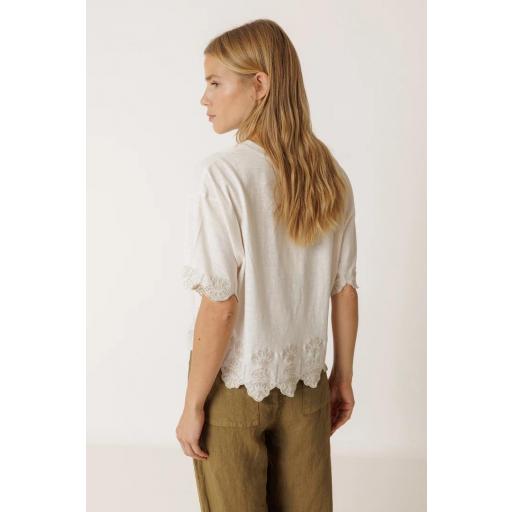 CAMISETA BOXY BORDADA  [1]