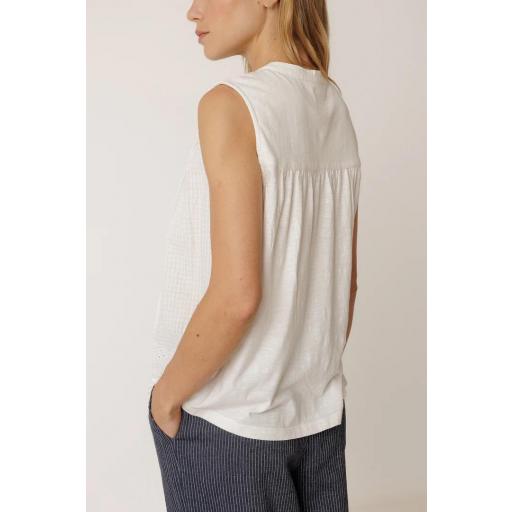 CAMISETA COMBINADA BORDADA  [2]