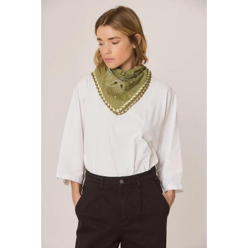 BANDANA CON REMATES CROCHET  [1]