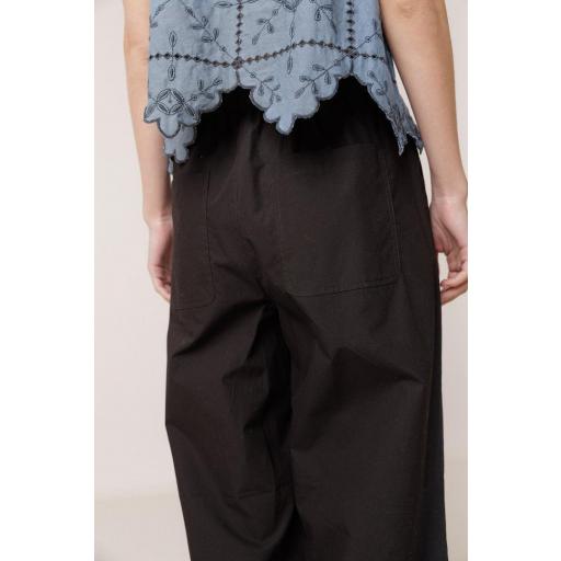 PANTALÓN ENGOMADO POPELIN  [1]