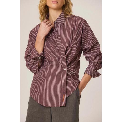CAMISA RAYA MASCULINA MULTIPOSICIÓN  [2]