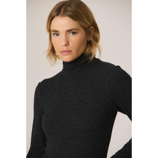 CAMISETA AJUSTADA CANALÉ  [1]