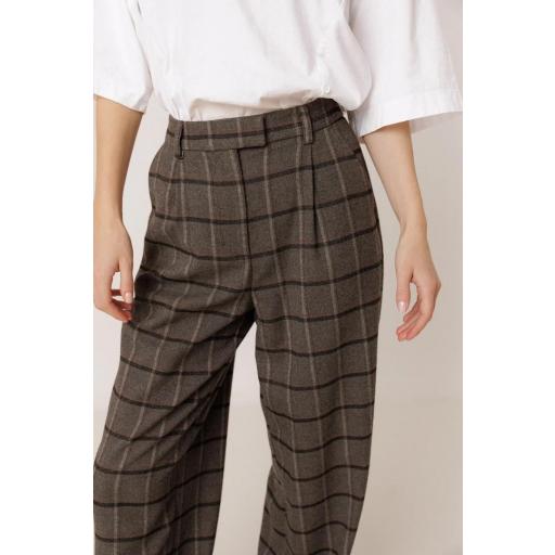 PANTALÓN PINZAS NOE