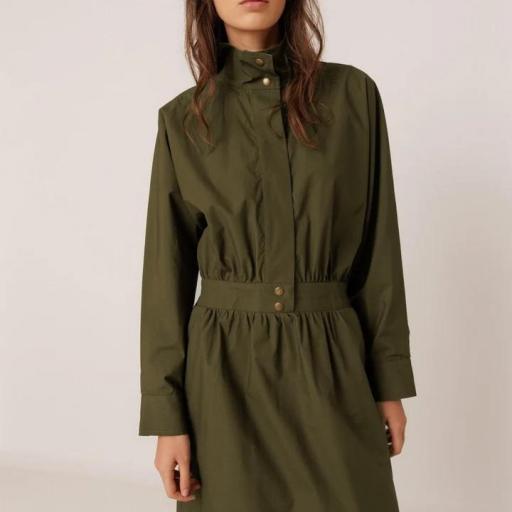 VESTIDO POPELLÍN CUELLO ALTO