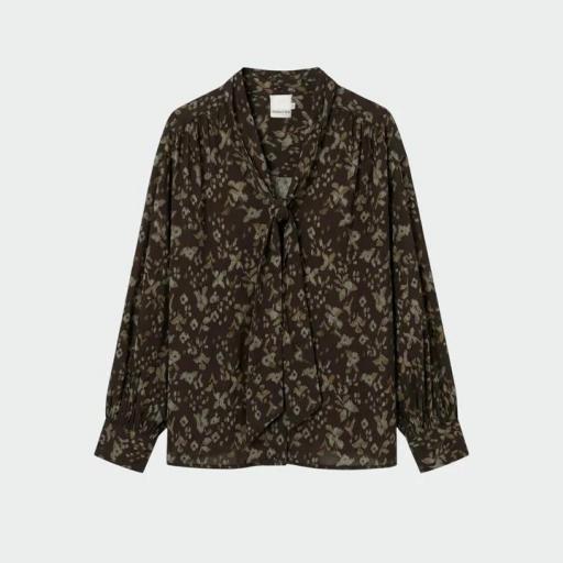 CAMISA OVERSIZE PAÑUELO  [3]