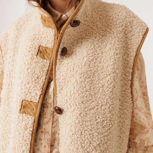CHALECO OVERSIZE BORREGO