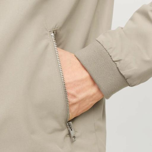 Jack & Jones Jjerush Harringhton Bomber 12204277 Crockery [5]