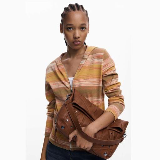 Desigual Bolso Embro Patch Loverty Camel 25WAXPA86011 [7]
