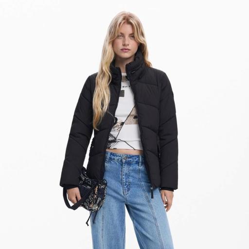 Desigual Chaqueta Acolchada Belt 25WWEW30 2000 [1]