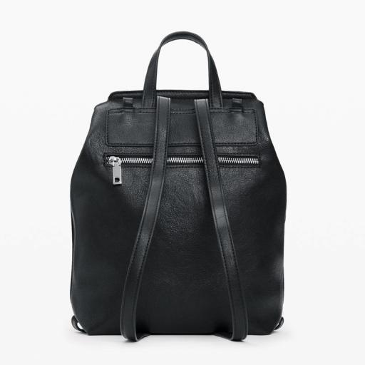 Desigual Mochila HALF LOGO LUENA MINI BLACK 26SAKP19 [2]