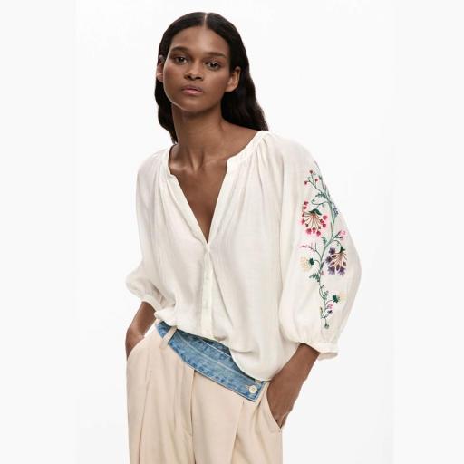 Desigual Blusa Roman 26SWBW13