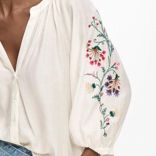 Desigual Blusa Roman 26SWBW13 [3]