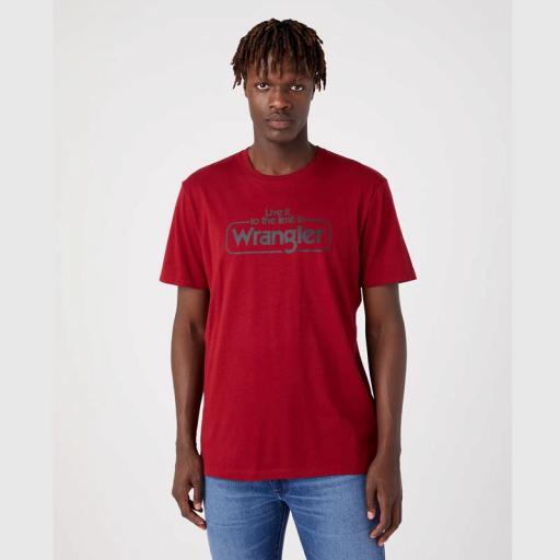 Wrangler Tee in Rhubarb Red Camiseta Hombre W70SD3XRO