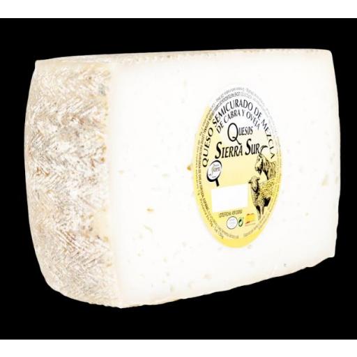 Queso Semicurado Mezcla de Sierra Sur [1]