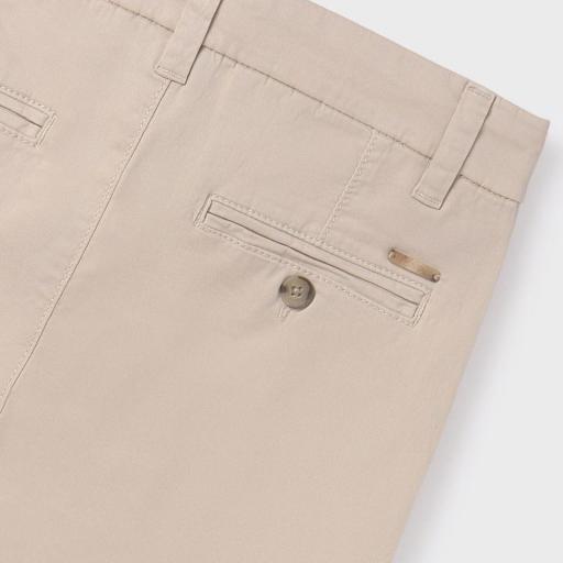 Pantalon chino Mayoral ref.530 color crema [3]