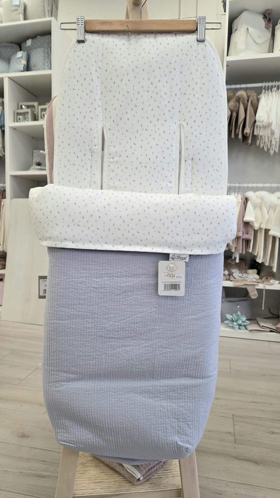 Saco silla universal D´peques florecitas azul