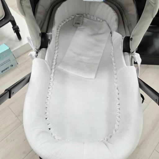 Colchoncito capazo + sabana bambula blanco