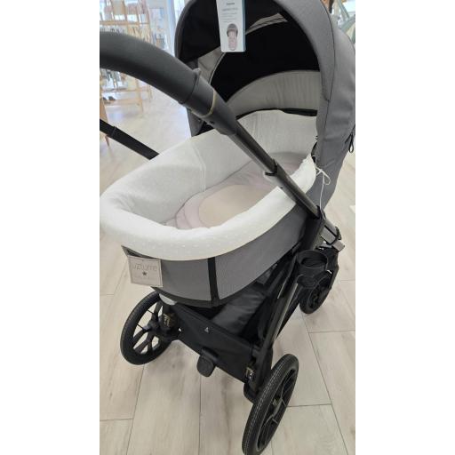 Funda capazo universal semipartida Luisa beig (blanco roto) Uzturre