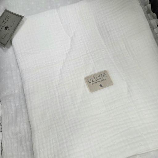 Colchón base capazo con muselina Luisa beig (blanco roto) Uzturre [1]