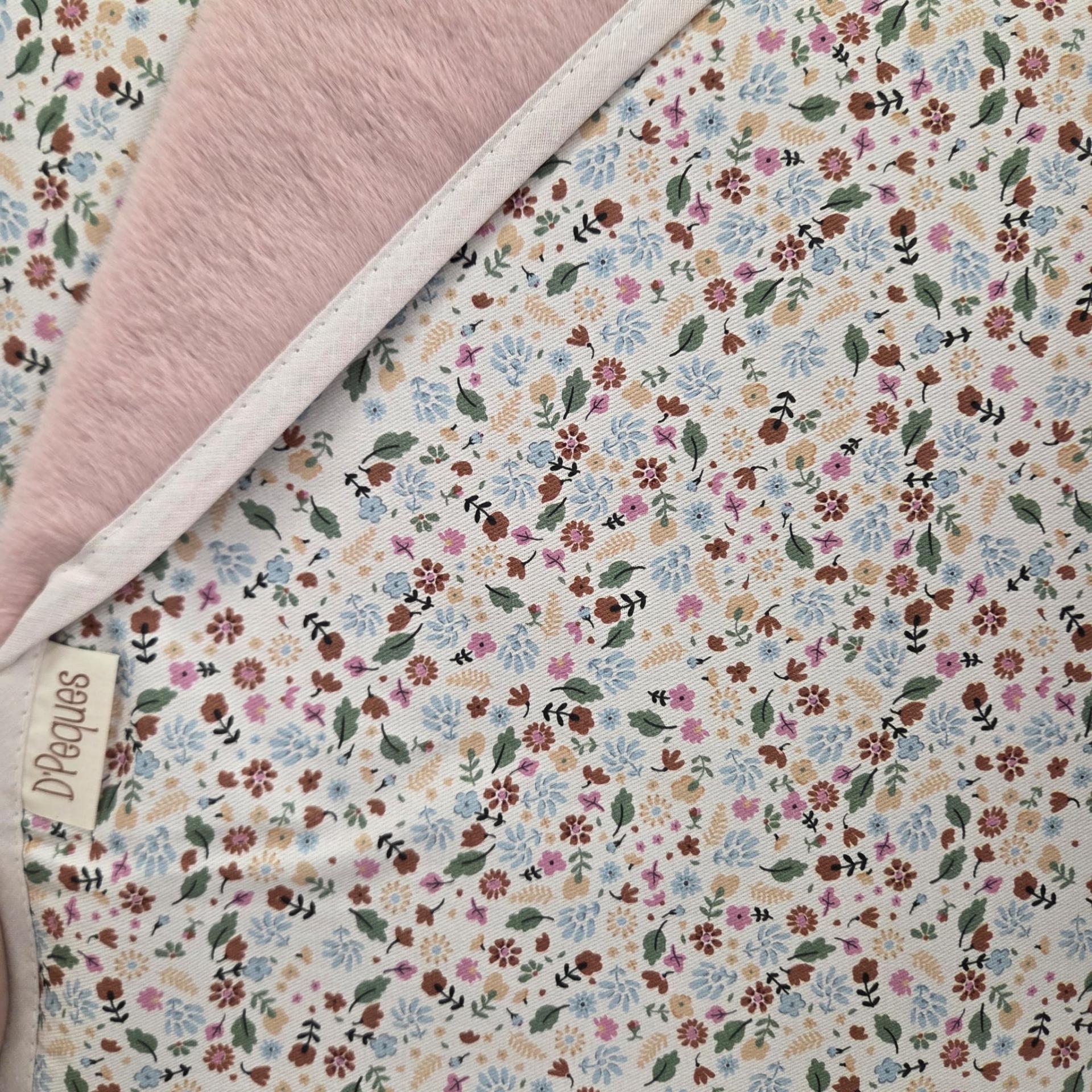 Manta arrullo Liberty rosa pelito