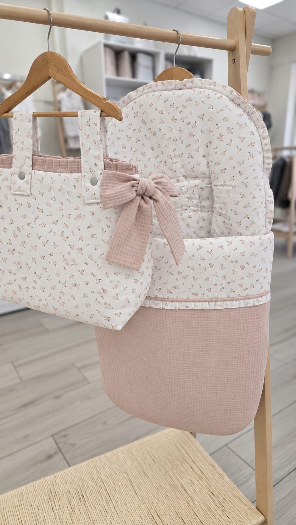 Conjunto saco silla universal y bolso liberty rosa