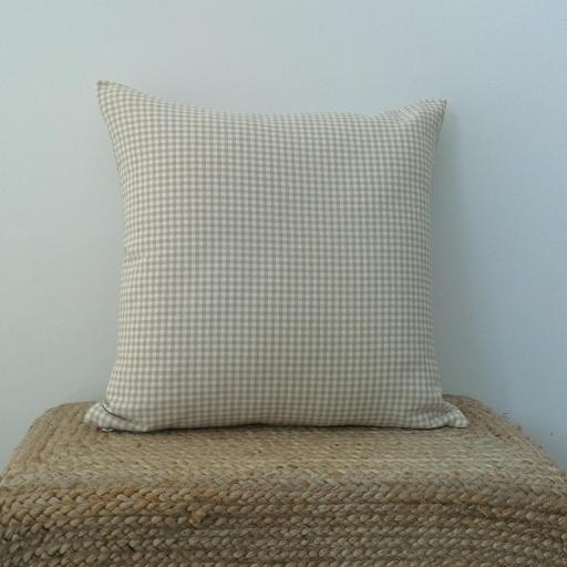 COJIN VICHY CUADRO PEQUEÑO [3]