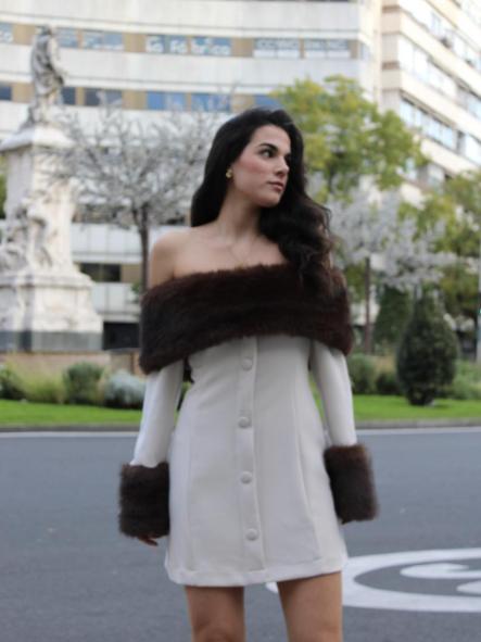 VESTIDO AUDREY BLANCO CUELLO PUÑOS PELO