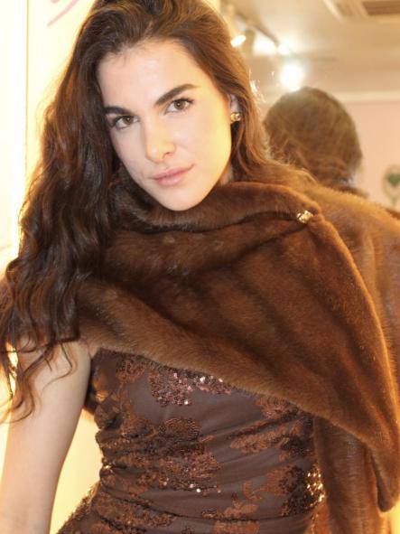  CUELLO PELO BOTON LATERAL DORADO  [0]