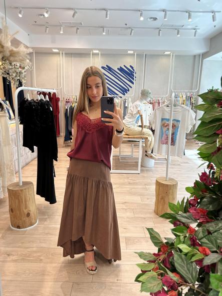 Falda Capri Marrón