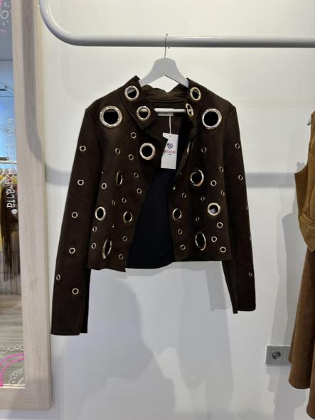 Chaqueta ante Hollywood [3]