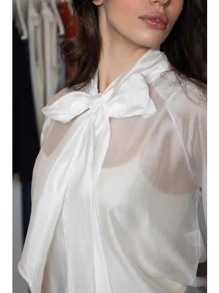 Blusa Blanca Lazada Al Cuello                  [1]