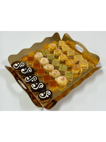 Caja de dulces finos pequeños [0]