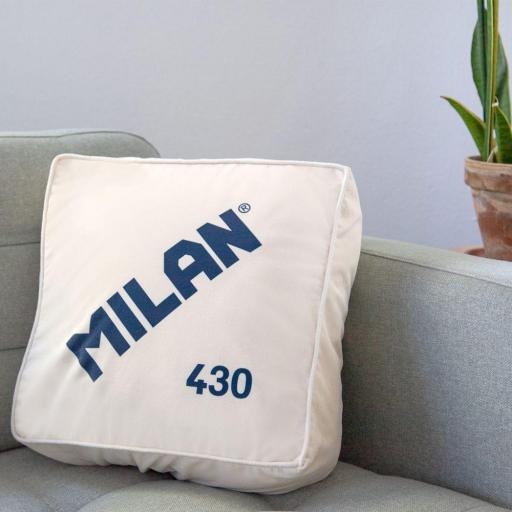 COJÍN MILAN BEIGE FORMA DE GOMA 430 [2]